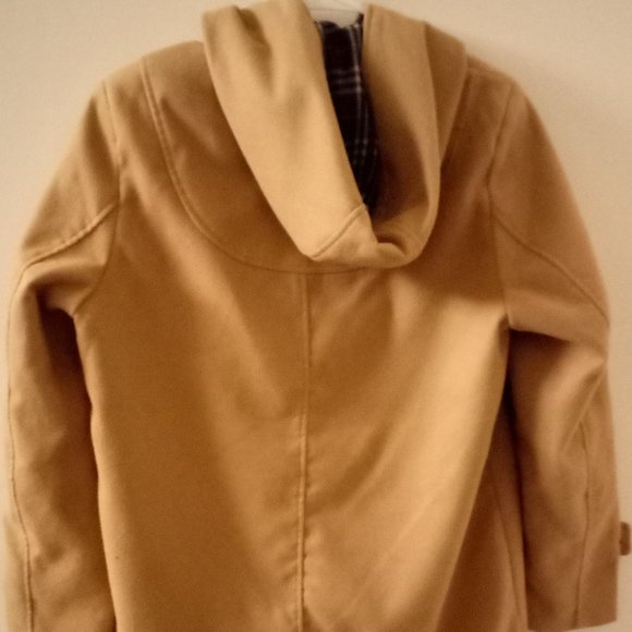 V-beon Tan Toggle Coat - Picture 2 of 6